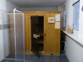 Sportraum & Sauna